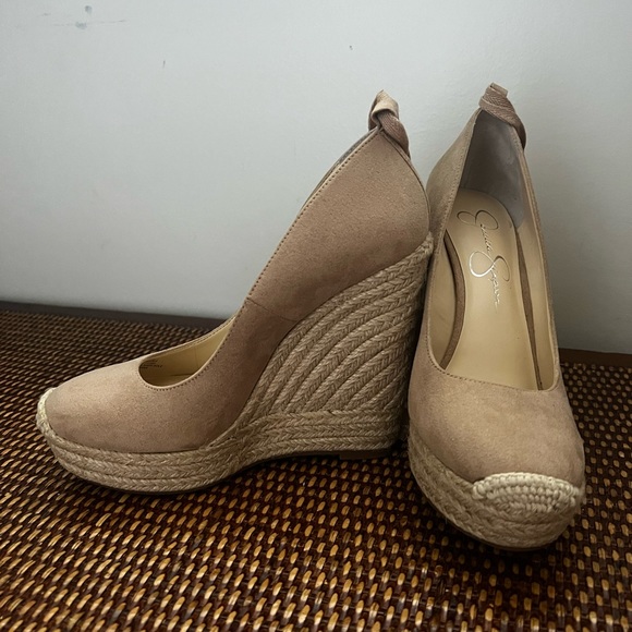 Jessica Simpson Wedge - Picture 7 of 7